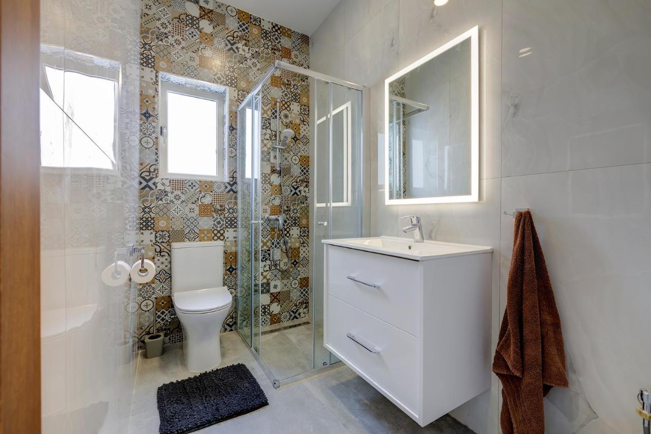 Perfect Location, Modern 2Br Apartment スリーマ エクステリア 写真