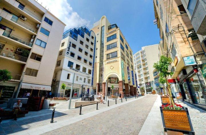 Perfect Location, Modern 2Br Apartment スリーマ エクステリア 写真